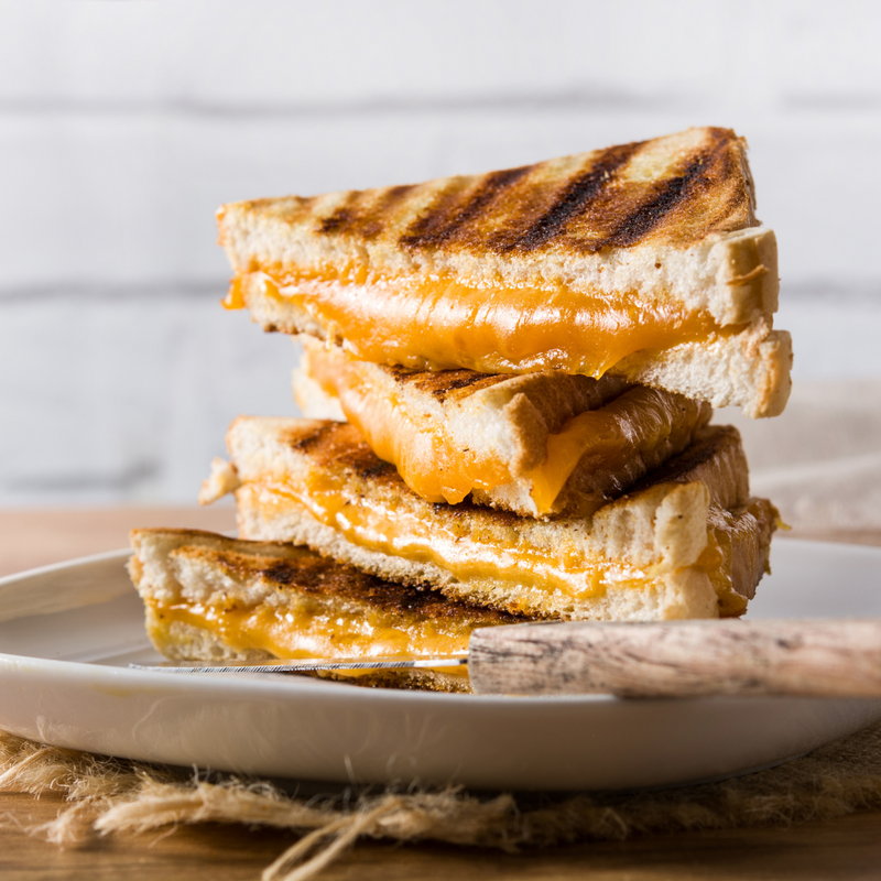 https://www.taappliance.com/cdn/shop/articles/Grilled_Cheese_800x.png?v=1681400184