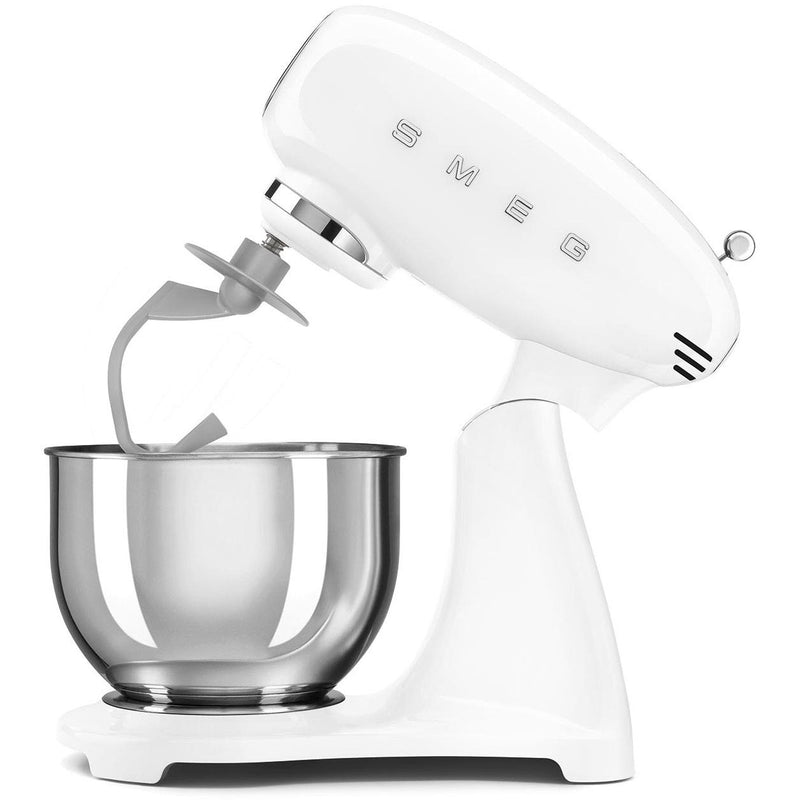 Smeg 50's Retro Style Aesthetic 5 Quart Stand Mixer with 600 W SMF03WHUS IMAGE 5