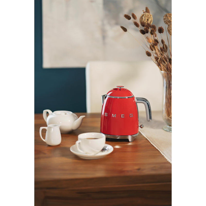 Smeg Retro-Style 0.8L Electric Kettle KLF05RDUS IMAGE 16