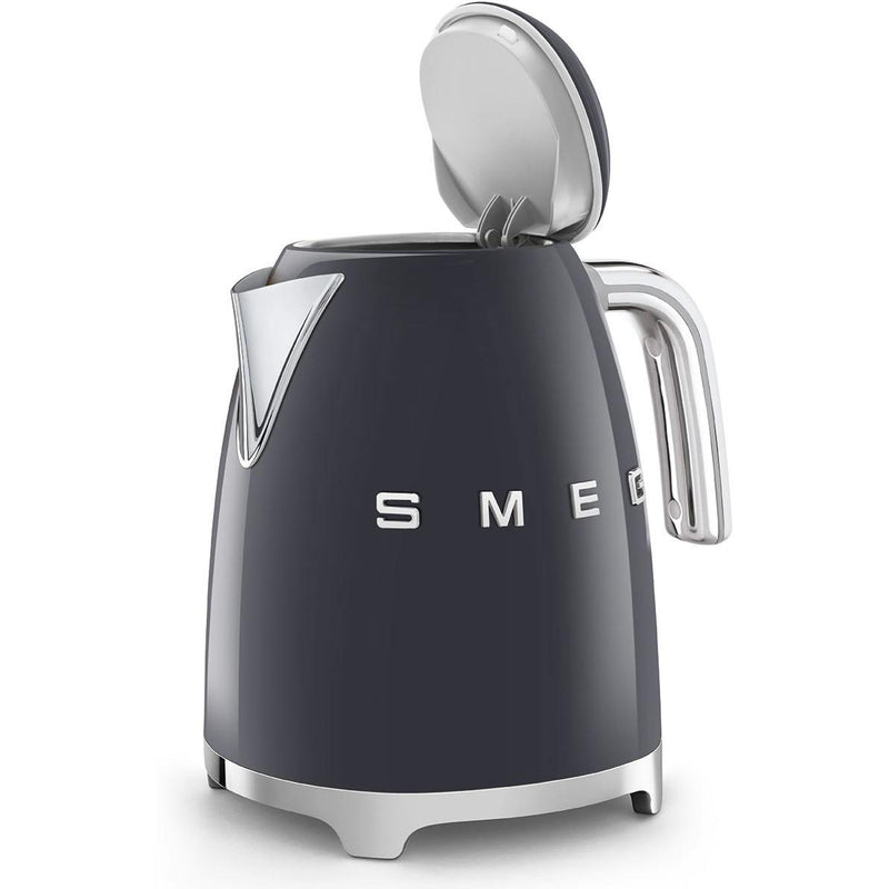 Best Buy: SMEG KLF03 7-cup Electric Kettle Cream KLF03CRUS