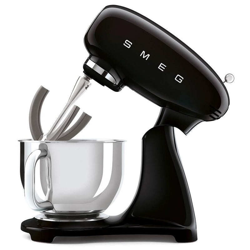 Smeg 50's Retro Style Aesthetic 5 Quart Stand Mixer with 600 W SMF03BLUS IMAGE 6