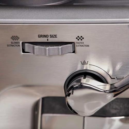 Breville Barista Express Impress Espresso Machine BES876 IMAGE 6