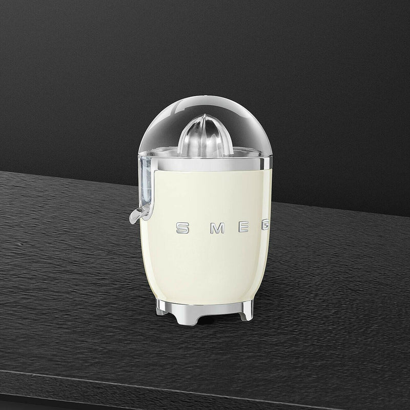 Smeg Retro-Style Citrus Juicer CJF11CRUS IMAGE 5