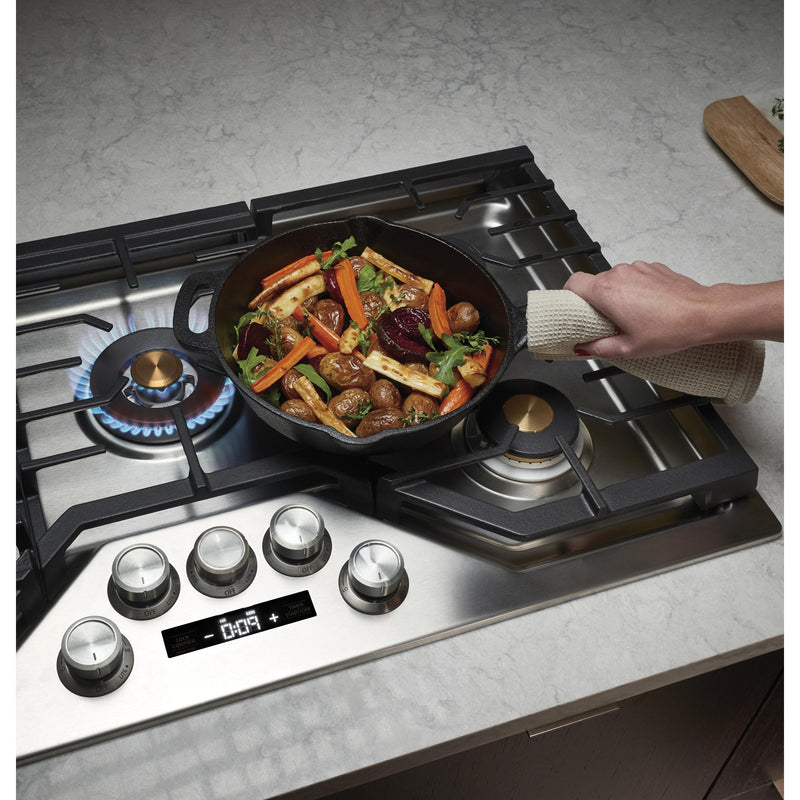 Monogram 36-inch Built-In Gas Cooktop ZGU36ESLSSBF IMAGE 10