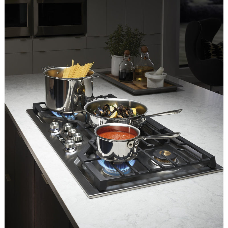 Monogram 36-inch Built-In Gas Cooktop ZGU36ESLSSBF IMAGE 13