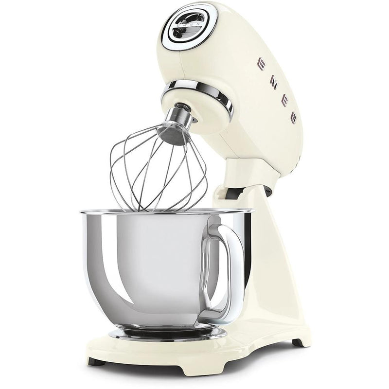 Smeg Retro-Style 5Qt Stand Mixer SMF03CRUSBF IMAGE 4