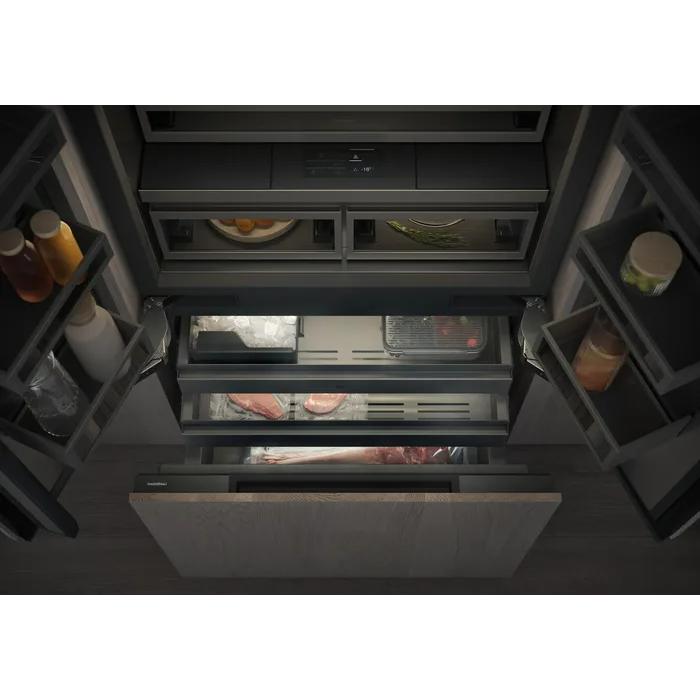 Gaggenau 36-inch 400 series Vario built-in fridge-freezer with bottom freezer and Softclose® Flat Hinge RVY497790 IMAGE 4