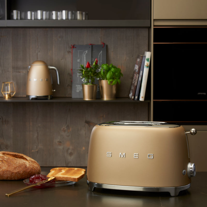 Smeg Retro-Style 2-Slice Toaster TSF01CHMUS